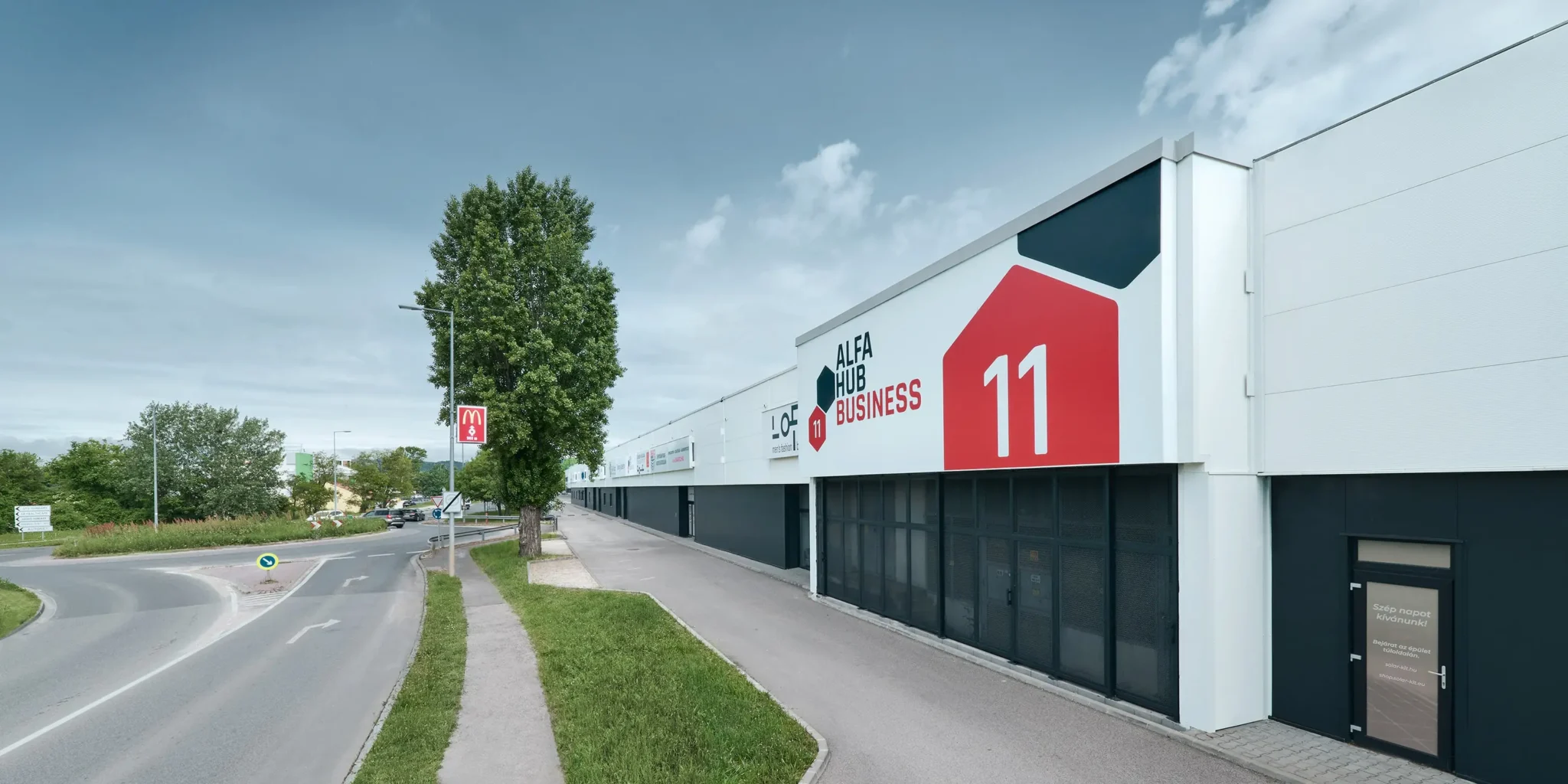 HUB11_PANO_4_WEB-min